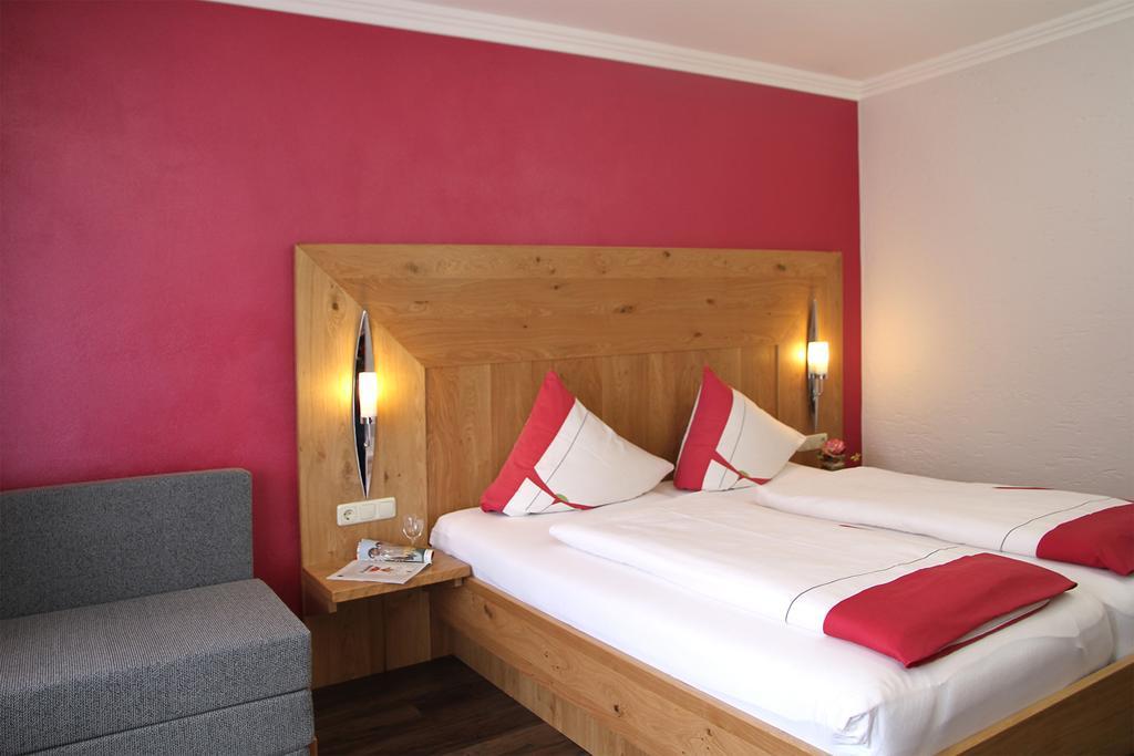 Gasthof-Hotel Dilger Rattenberg Habitación foto